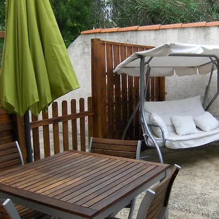 Appartement Mas Denis à Arles Extérieur photo
